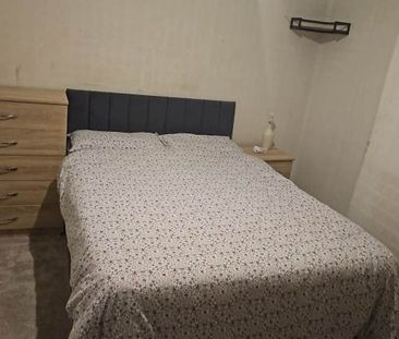 Room in a Shared House, Bromyard Road, B11 - Photo 1