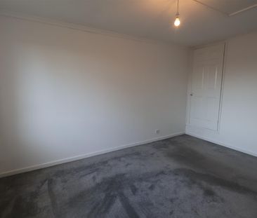 Grendon Close, Redditch - Photo 6