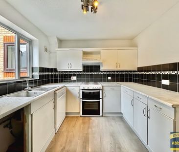 St Peters Court, IP33 3LY - Photo 3