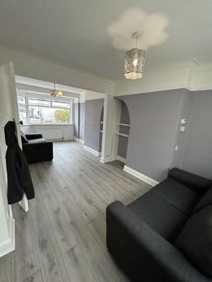 20 Ravenhill Crescent, Ravenhill Road, Belfast, BT6 8GU - Photo 1
