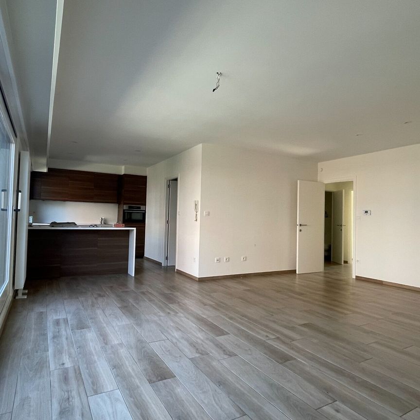 Appartement te centrum Hoogstraten met 2 slaapkamers. - Photo 1