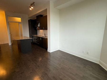 For Lease - 23 Glebe Road Unit# 818, Toronto, Ontario - Photo 5