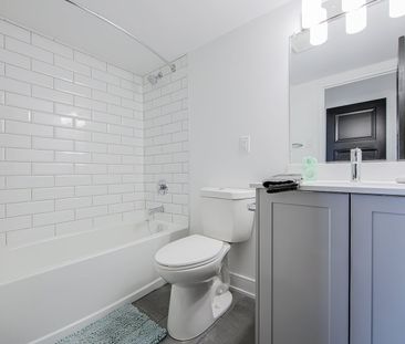 North Shore Towers - Photo 5