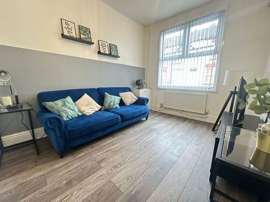 2 bedroom terraced house to rent - Photo 1