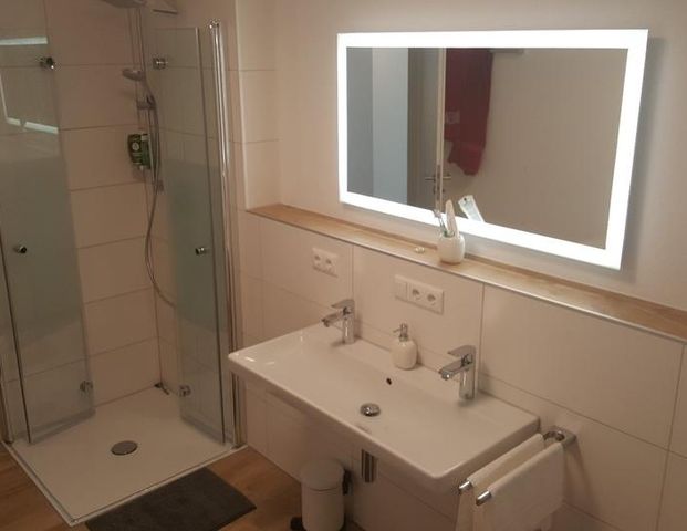 3,5 Zi-Whg in Steinenbronn, 86qm, EBK, Garten, TG zu vermieten - Foto 1