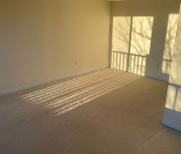 For Lease - 2559 Longfields Drive Unit# 24, Barrhaven, Ontario - Photo 3