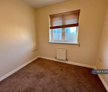 2 bedroom flat to rent - Photo 3