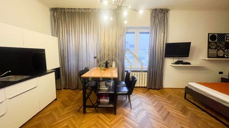 Warszawa, Śródmieście, Warszawa, Śródmieście, Plac Konstytucji - Photo 2