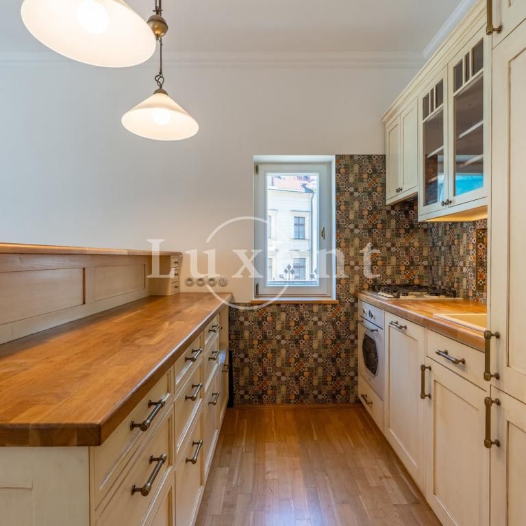 Pronájem bytu 3+kk 87 m2 - Fotografie 1