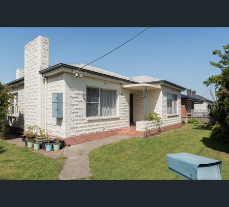 4 Pershing Street, Mowbray, Tas 7248 - Photo 2