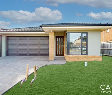 22 Zoe Lane, Officer - Photo 6