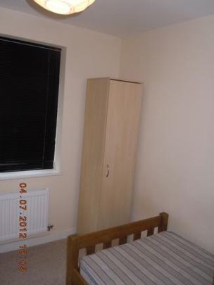 Valley View - 4 bed Student house near Keele Uni - Photo 1