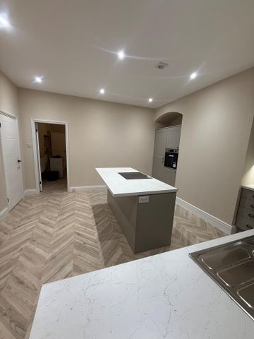 3 bedroom terraced house to rent - Photo 3