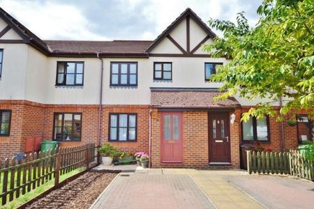 2 bedroom terraced house to rent - Photo 4