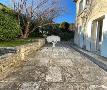 Maison vide avec jardin - Photo 1