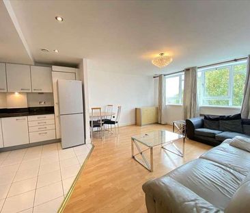 Mercury House, Heathcroft, Ealing, W5 - Photo 4