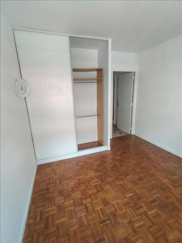 2 pièces - 48,71 m² - 3ème étage - Colocation non autorisée - Photo 2