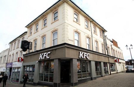 Union Terrace, Aldershot, GU11 - Photo 4