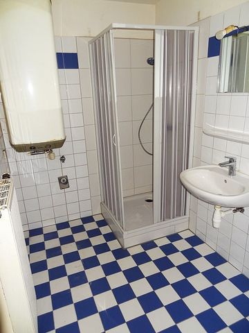 Gemütliche Wohnung im Maisonette-Stil mit großem Wohn-, Esszimmer …! - Photo 4