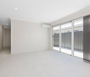 Freshly Built Coastal Gem Live the Wannanup Lifestyle - Photo 1