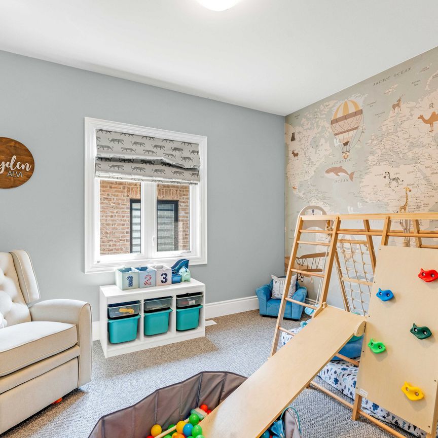 For Lease - 94 Crawford Drive, King, Ontario - Photo 1