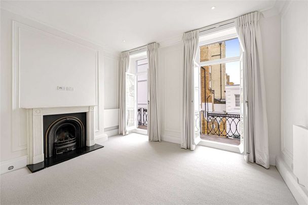 Newly refurbished three bedroom property in Belgravia - Photo 1