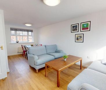 4 bedroom house to rent - Photo 1