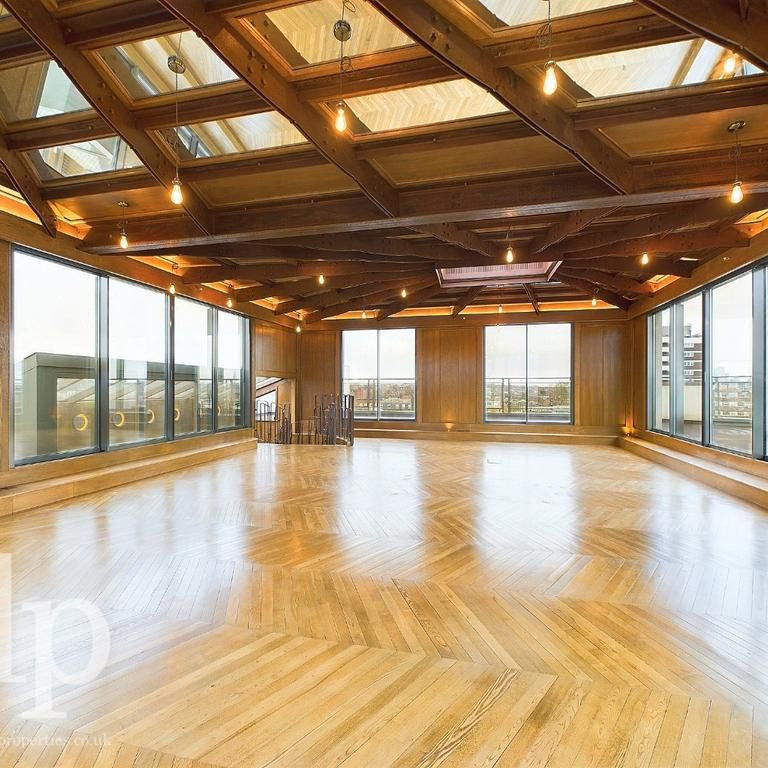 4 bedroom penthouse to rent - Photo 1