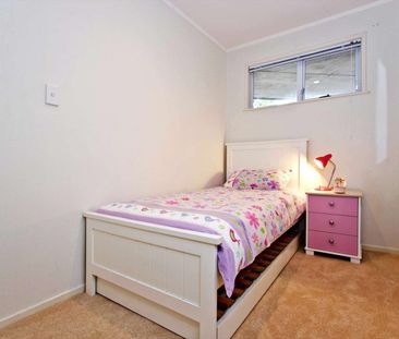 Beautiful Onehunga, 2 Bedrooms - Photo 3