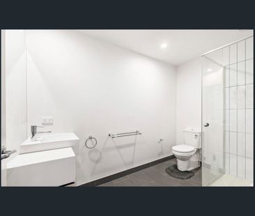STYLISH UNIT GREAT LOCATION - Photo 5
