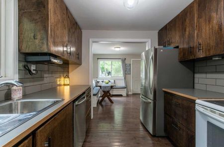 For Lease - 85 Melrose Avenue, Wasaga Beach, Ontario - Photo 4