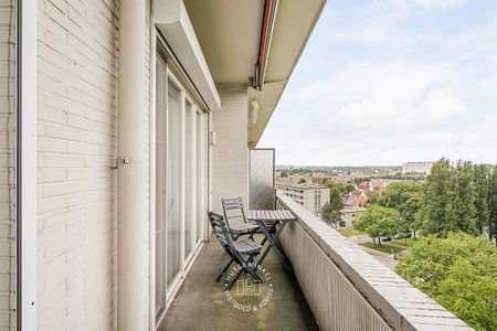 Ruim 2-slaapkamer appartement met uniek zicht op Antwerpen - Photo 3