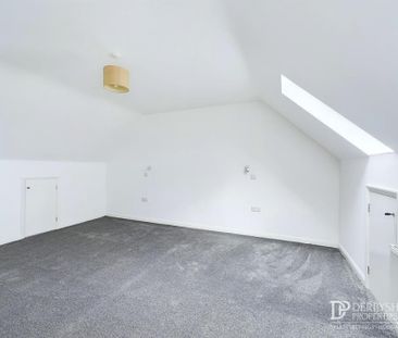 3 Bedroom Town House - Photo 4