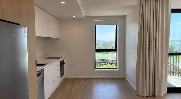 Sunsets and quiet neighbours - Photo 1