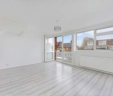 High Street, Epping, CM16 - Photo 4