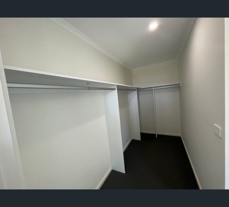 70 Windlass Avenue, Mooroopna, Vic 3629 - Photo 1