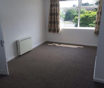 2 Bedroom Apartment Available Arranging tenancy - Photo 2