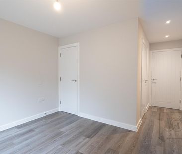 Ground Floor Flat, St Marys Road, Greenhithe, Kent - Photo 4