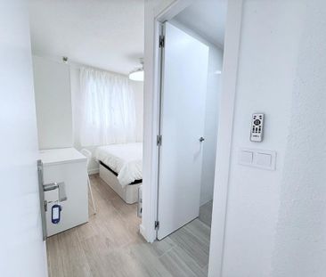 Calle del Puerto del Bruch, Madrid, Community of Madrid 28031 - Photo 5