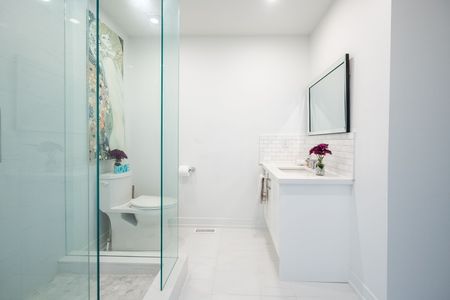 For Lease - 27 Thornton Avenue Unit# Entire, Toronto, Ontario - Photo 2