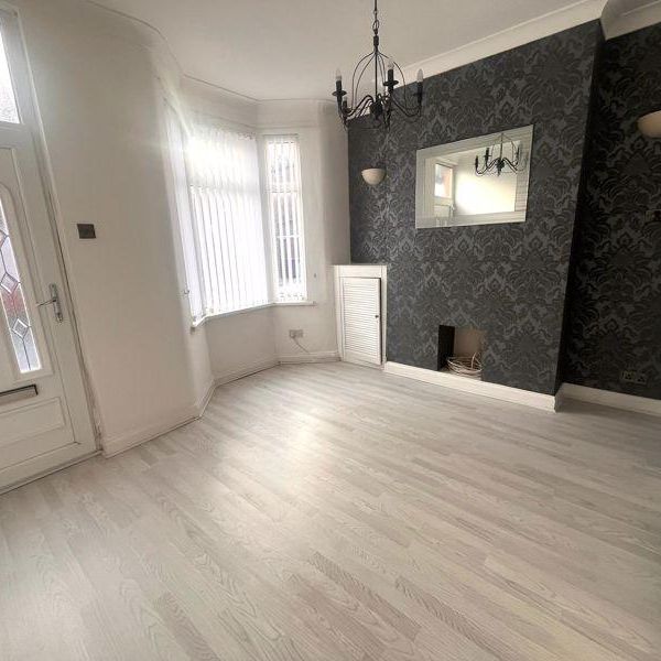 2 bedroom terraced house to rent - Photo 1