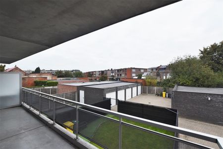 1slk. app. - rustig gelegen, met terras- en garagebox - Foto 2