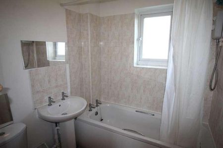 Saxby Close, Worle, BS22 - Photo 4