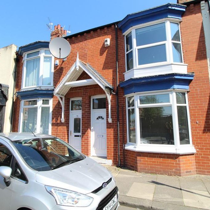 4 bedroom terraced house to rent - Photo 1