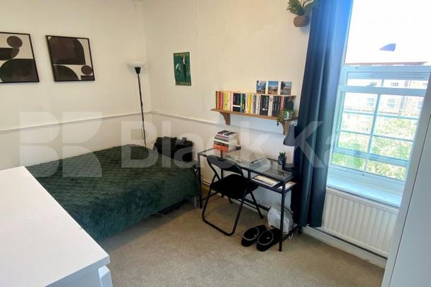 Bright and Airy in the Heart of SE1 - Photo 1