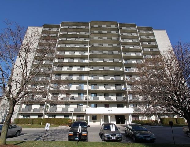 Wonderland Place III | 730 Wonderland Road, London - Photo 1