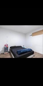 2 Beds 1 Bath Apartment 4 1/2 - Photo 3