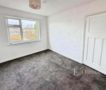 Eastcotes, Coventry, West Midlands, CV4 - Photo 5