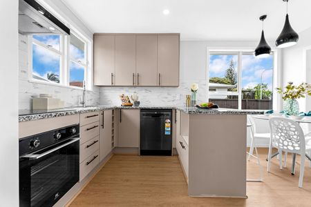 New renovation 3 bedroom family home at Papakura - Photo 2