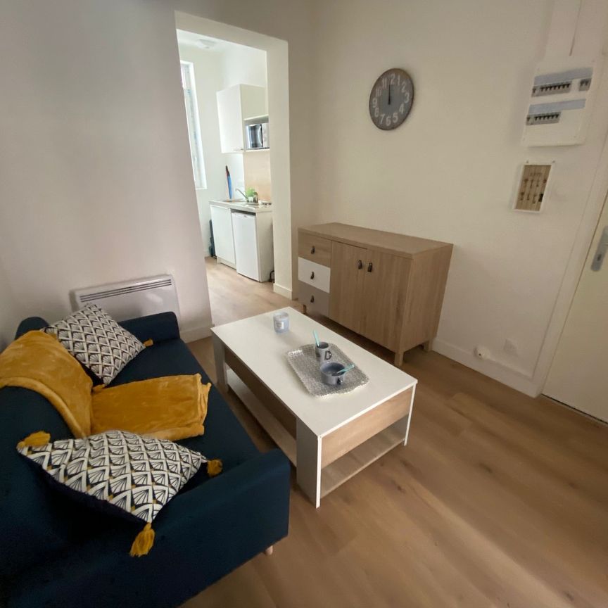 APPARTEMENT T2 MEUBLÉ - PROCHE GARE ET CENTRE VILLE - Photo 1
